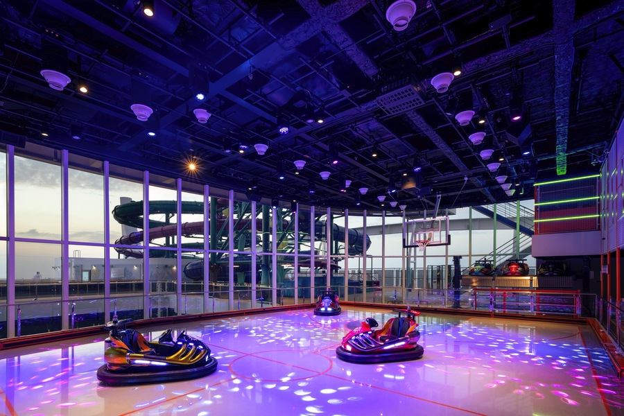 MSC Cruises MSC World Class Sportplex Bumper Cars ©MSC Rights, Ivan Sarfatti 4.jpg
